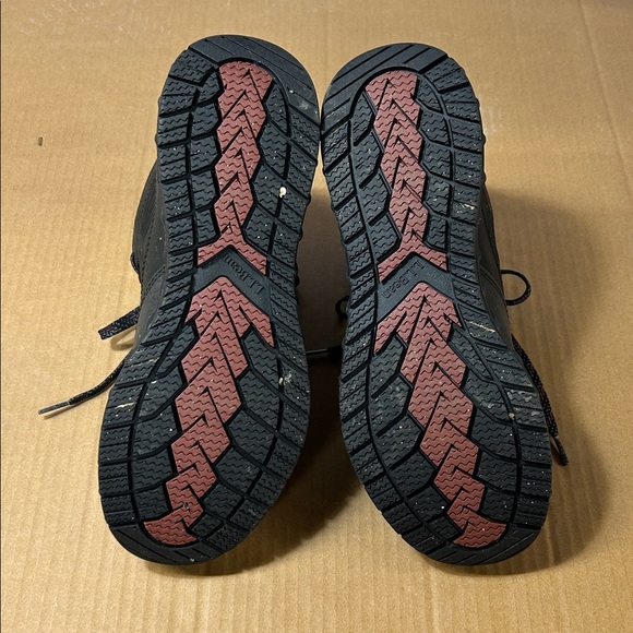 L.L. Bean Snowfield Insulated Mid Boots Size 9 Hiking Camping Gorp Outdoors - Picture 4 of 8